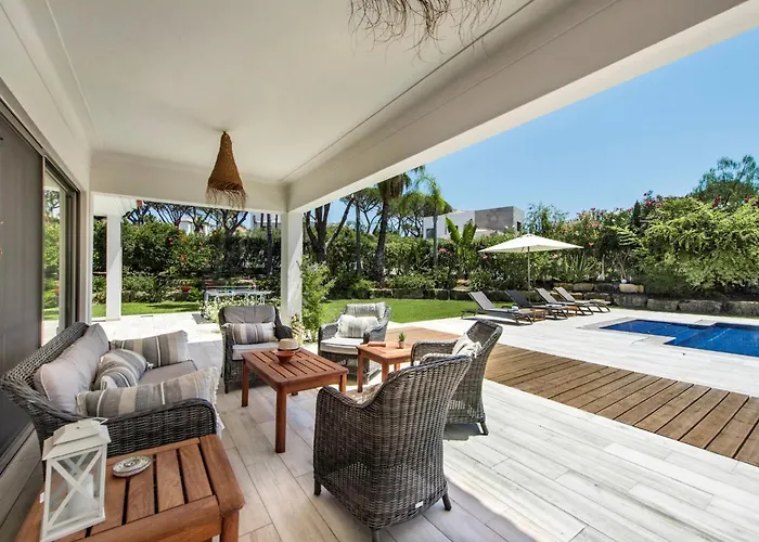 Dazzling Magorian 4 Bedrooms Spacious Furnished * Almancil