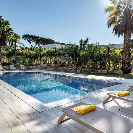 Villa Dazzling Almancil Villa Villa Magorian 4 Bedrooms Spacious Furnished Sun Terrace Private Outdoor Pool Bbq Facilities Shaded Outdoor, Almancil