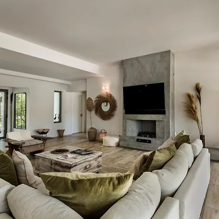 Vila Dazzling Magorian 4 Bedrooms Spacious Furnished *
