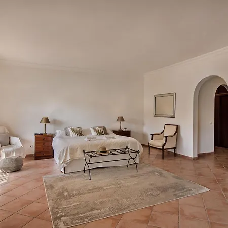 Villa Dazzling Almancil Villa Villa Magorian 4 Bedrooms Spacious Furnished Sun Terrace Private Outdoor Pool Bbq Facilities Shaded Outdoor,