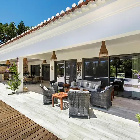 Dazzling Almancil Villa Villa Magorian 4 Bedrooms Spacious Furnished Sun Terrace Private Outdoor Pool Bbq Facilities Shaded Outdoor, Villa Almancil
