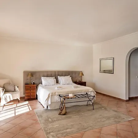 Dazzling Almancil Villa Villa Magorian 4 Bedrooms Spacious Furnished Sun Terrace Private Outdoor Pool Bbq Facilities Shaded Outdoor, * Almancil