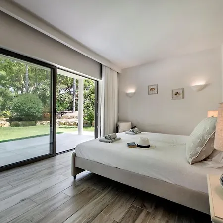 Dazzling Almancil Villa Villa Magorian 4 Bedrooms Spacious Furnished Sun Terrace Private Outdoor Pool Bbq Facilities Shaded Outdoor, * Almancil